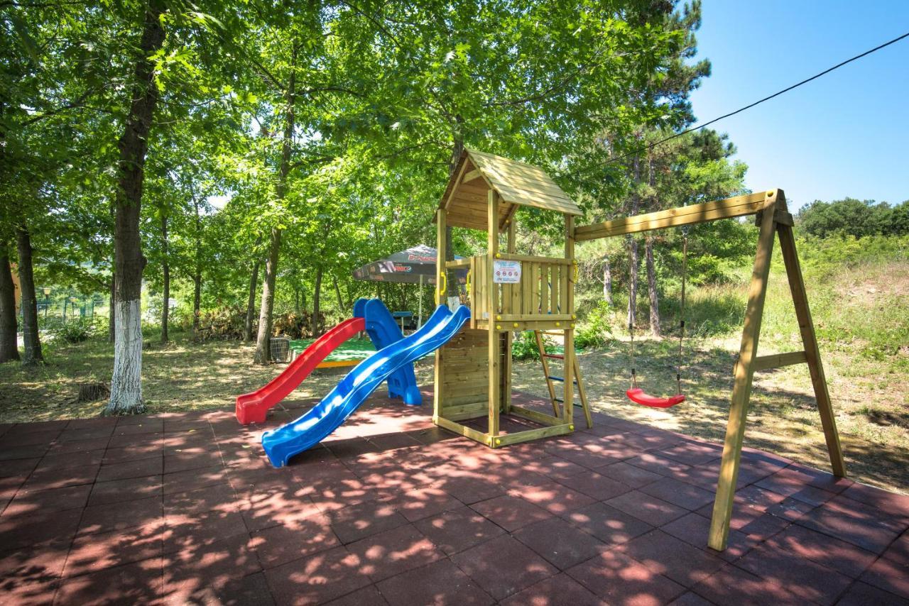 Serena Residence Aparthotel Sozopol Exterior photo
