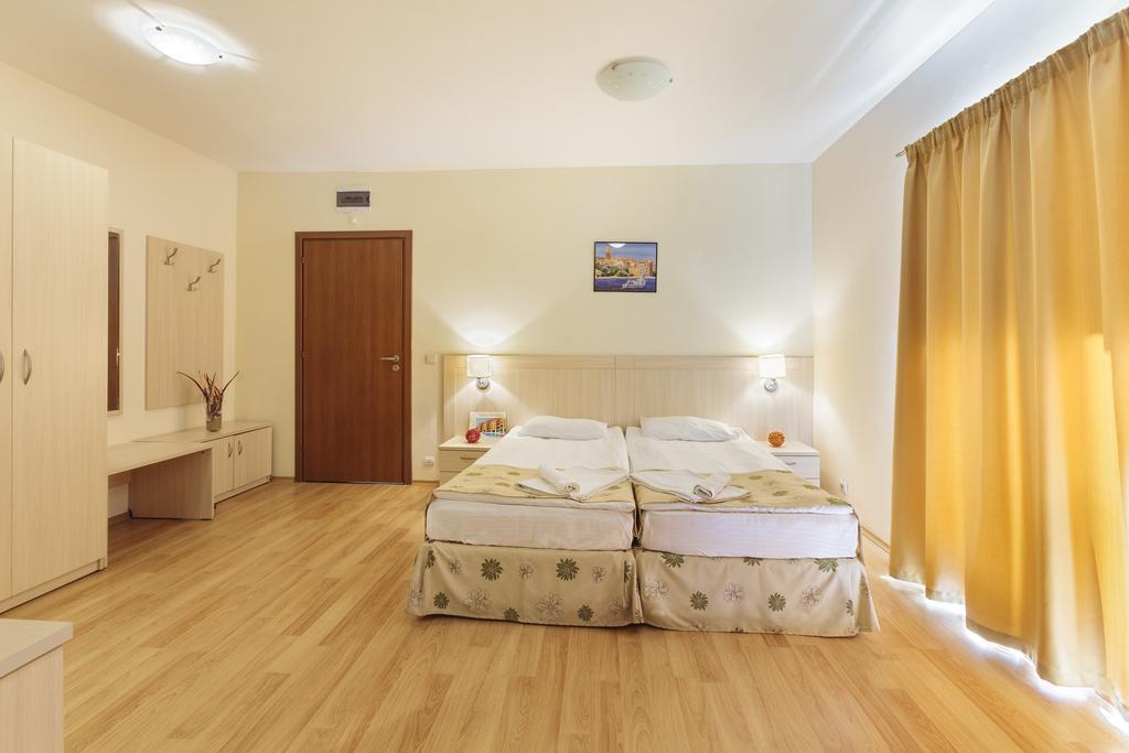 Serena Residence Aparthotel Sozopol Room photo